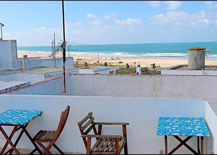 Luminoso Con Wifi * كونيل ذي لا فرونتيرا